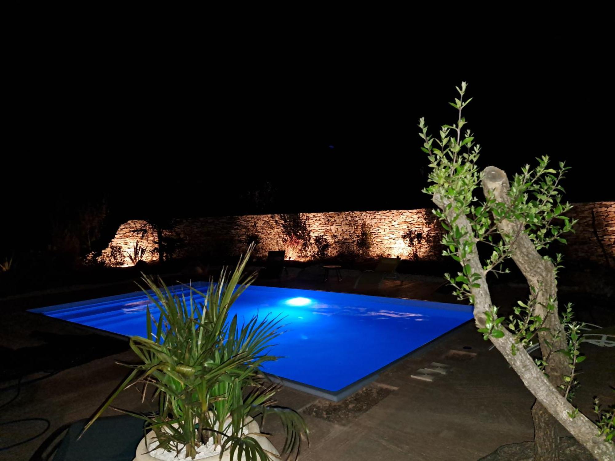 Maison Au Calme Idealement Situee Proche Plage Bonifacio  Exterior photo